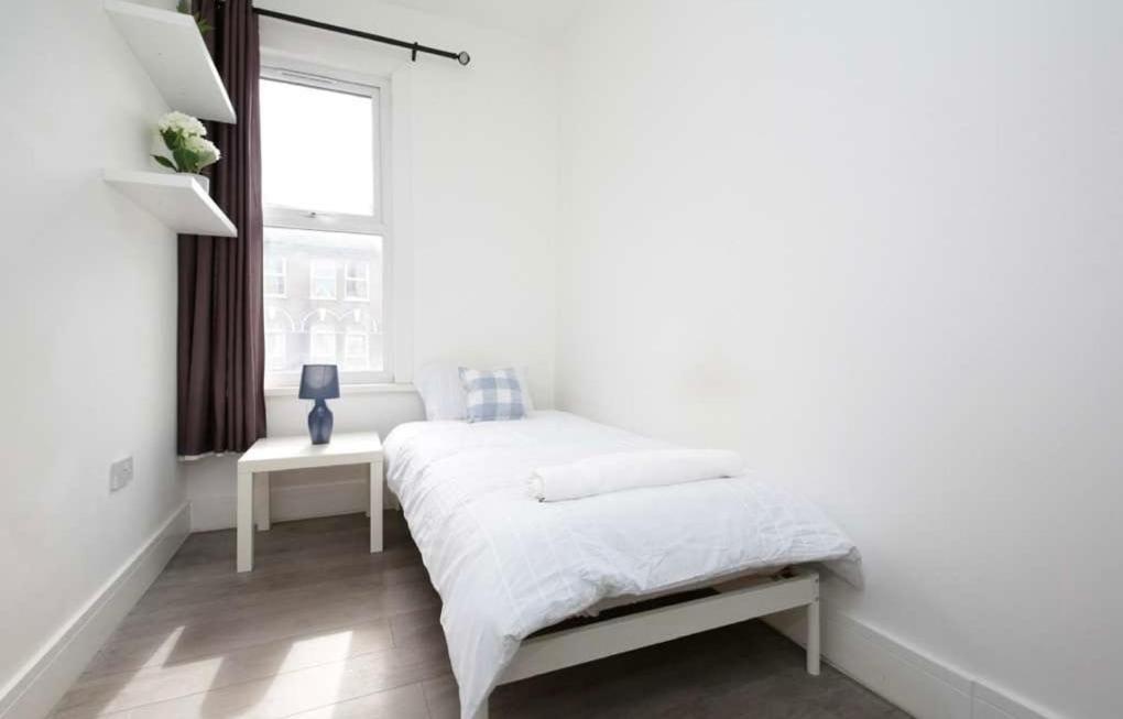 North 2 Bed Luxury * Londres